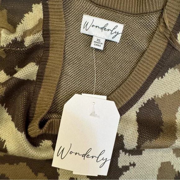 Wonderly Green Camo Dolman Sweater - Picture 6 of 7